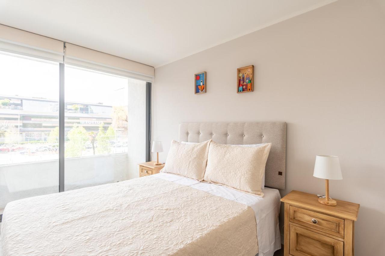Chic Plaza 2b W/wifi, Parking & Metro. Santiago